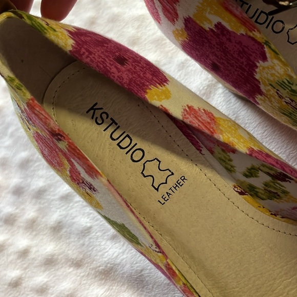 Floral Wedge Heels with Ankle Strap - Picture 3 of 3